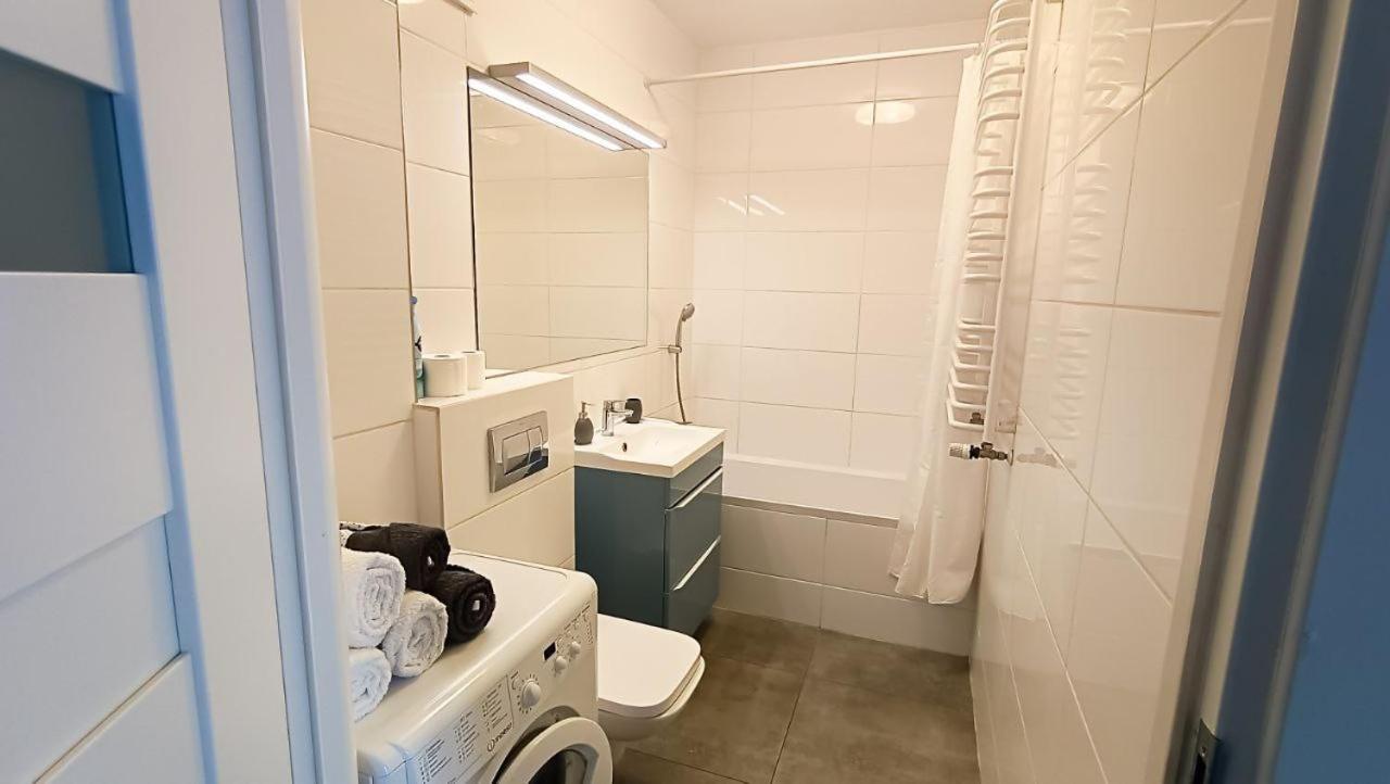 Apartament Niedaleko Centrum Warszawy Warszawa Eksteriør bilde